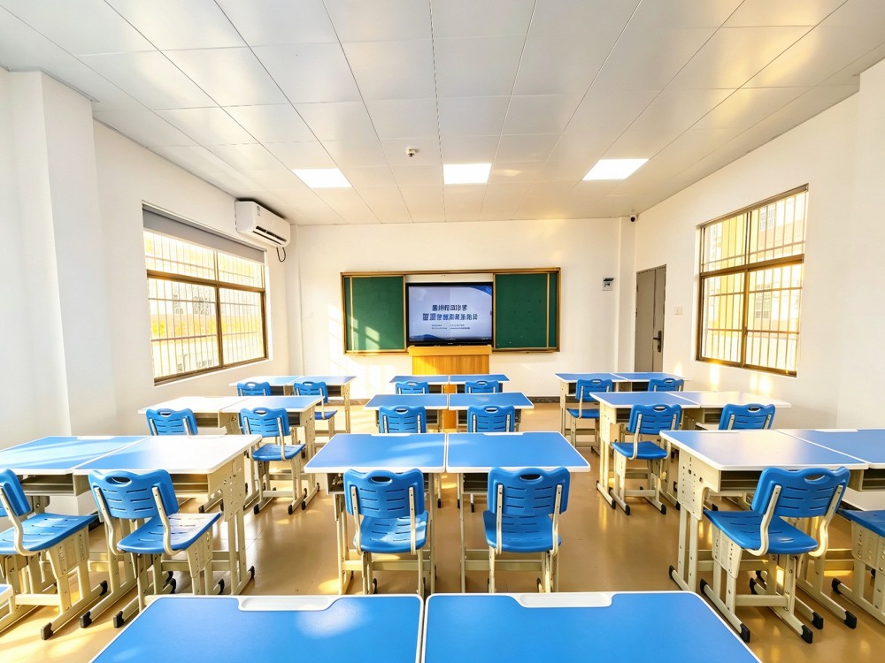 重庆比较好的孩子叛逆管教学校联系电话