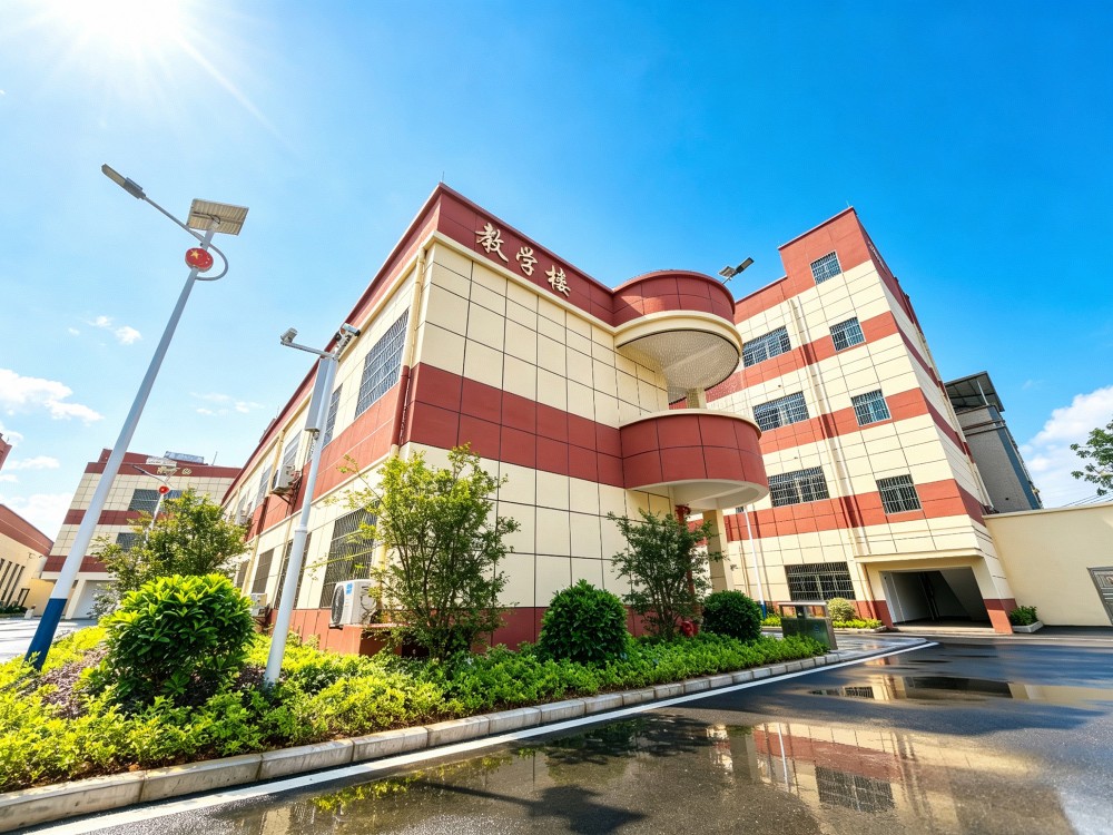 重庆叛逆小孩全封闭教育学校选择指南：靠谱机构怎么挑